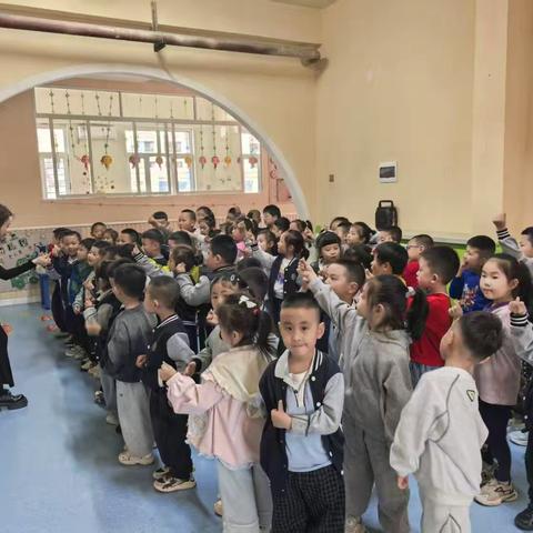 童心感恩 爱在母亲节 太平社区社区活动