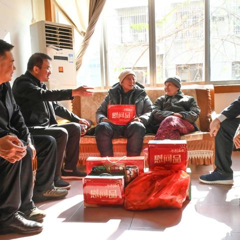 区公司党委副书记、副总经理、工会主席侯义兵到桂林分公司调研慰问