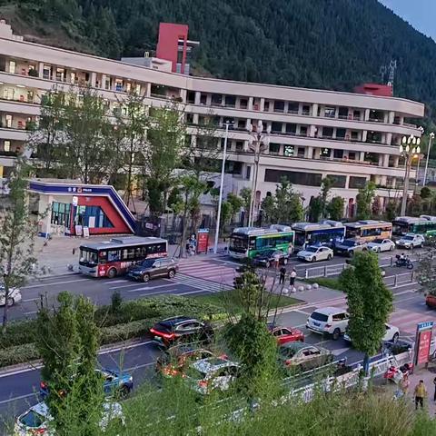 宣汉县校园与城市环境的和谐共生