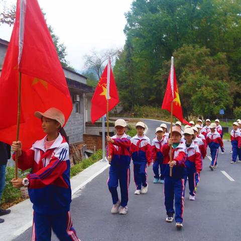 [环游朱鹮小镇  践行生态文明]———银桥小学环保主题实践活动