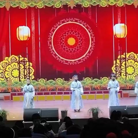 淅川一小“铁庙校区”元旦文艺汇演