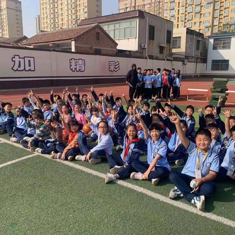 临清市逸夫实验小学本部二年级运动会