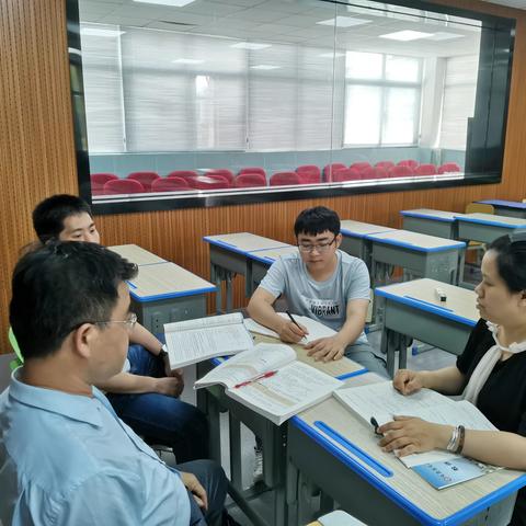 以研促教助课改 以教促学共提升——高中数学组小课题前期调研活动