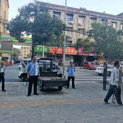 顺河街道综合执法队，破损广告，门头牌匾整治行动，捉进城市“颜值”“安全”双提升