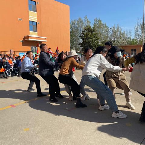 跳动梦想 “绳”采飞扬 ---临沂银城小学玉兰花开主题活动之体育节