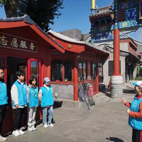 蓝立方荷花市场志愿服务岗亭服务记录