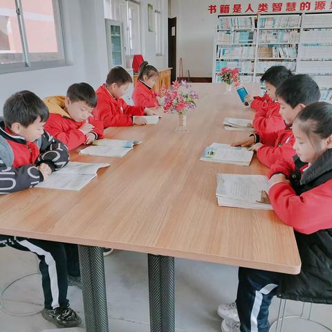 “书香人生，读书快乐”读书节活动——马岭岗镇张堂小学