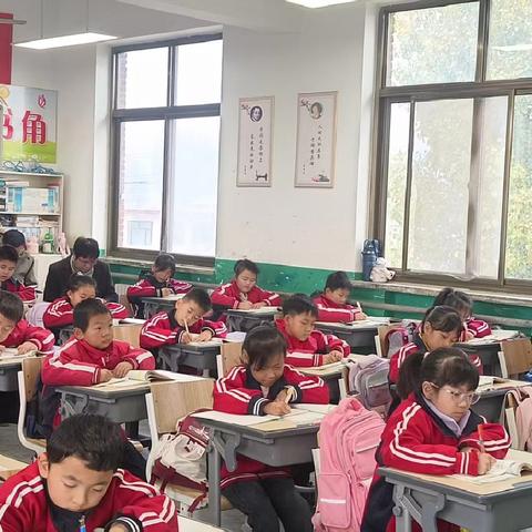 聚焦课堂研教学，共品《搭船的鸟》之美——釜山小学11月5日教研活动