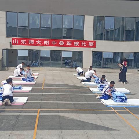 瞧！附中的那些豆腐块儿