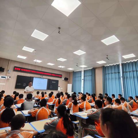 课题促教研，课堂展风采——香山小学县课题（TKTX-22078）《新课标视域下提高小学运算能力的实践研究》教研活动