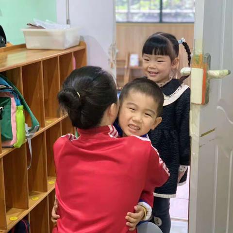 幼儿园的快乐生活 ——朵朵班一日生活回顾