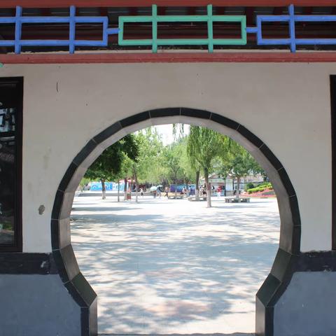 镜头前的大明湖之九——明湖楹联