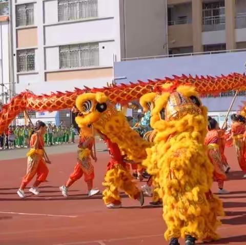 凝心聚力，精彩绽放-记六（2）班运动会