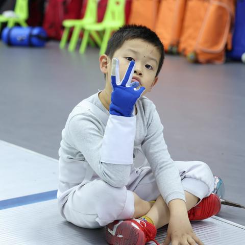 泰盛击剑搏击俱乐部训练精彩照片