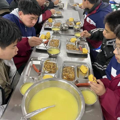 吃得舒心，家长放心——北城中学餐厅纪实