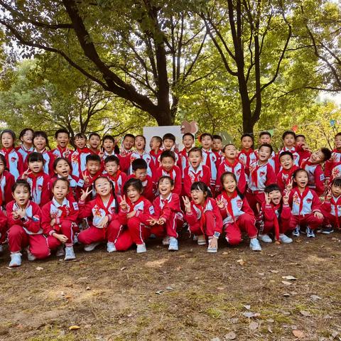 小飞鱼“踏秋”活动