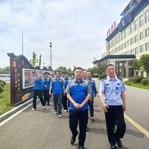 章丘水务党支部开展“筑牢思想防线 践行使命担当”主题党日活动