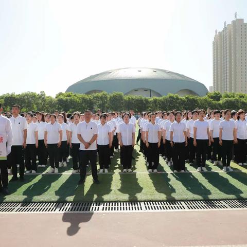 原平联通代表参加市政府综合系统代表队获得原平市“全民健身快乐工作”工间操比赛第二名