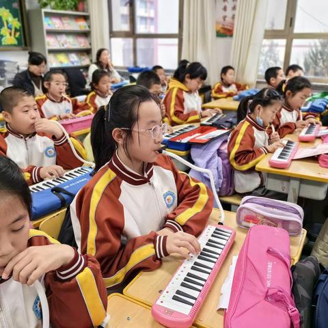 多彩校园，魅力社团——风溪琴韵口风琴社团活动记实