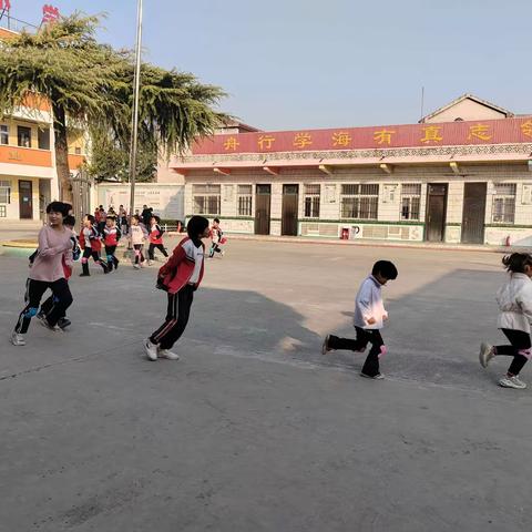 西子针小学轮滑社团