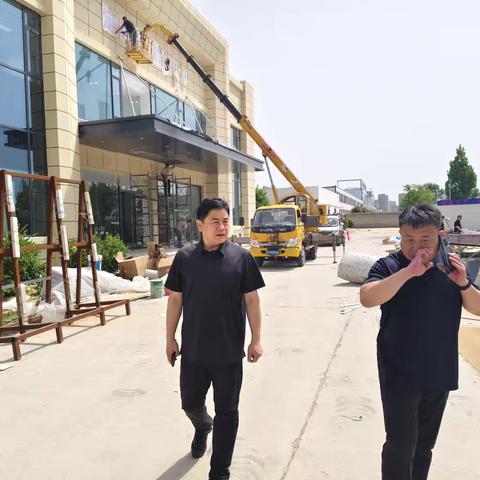 5月2日上午，区委常委、政法委书记付道宽调度综治中心规范化建设情况