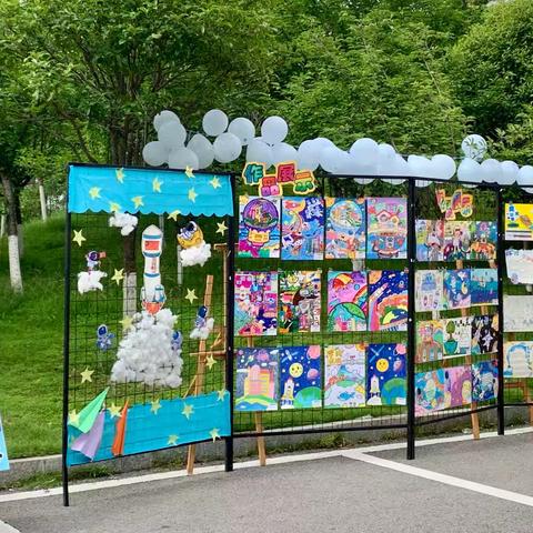 “科技与欢乐共绽，点亮六一梦想”﻿——桑植县萃英学校六一系列活动