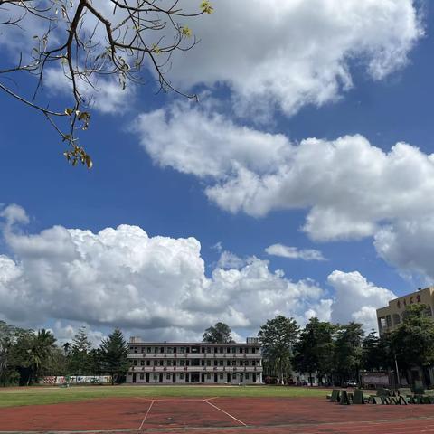 实习终成长，筑梦再启航——屯昌县南吕中学实习生实习工作圆满结束