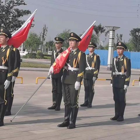 乘风五月振羽翼 鲜衣怒马韶华行——云天职教全体师生为高三学子高考送行