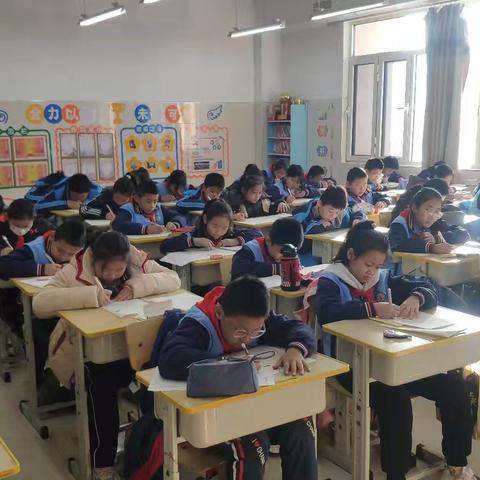 泰安市第一实验学校上高分校小学五年级汉字听写大赛和计算能力大赛纪实