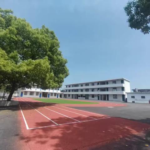 笔尖下的童年——尖山完小现场作文比赛精彩纪实