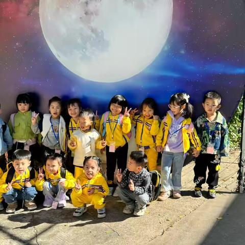 行走的课堂 ，我们“趣”游学——金鹏幼儿园中班光明农场游学记