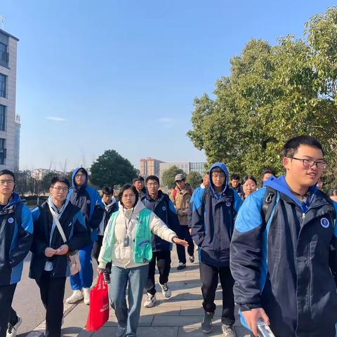 青春逐梦，大学同行——长沙市周南中学K2306班社会实践活动