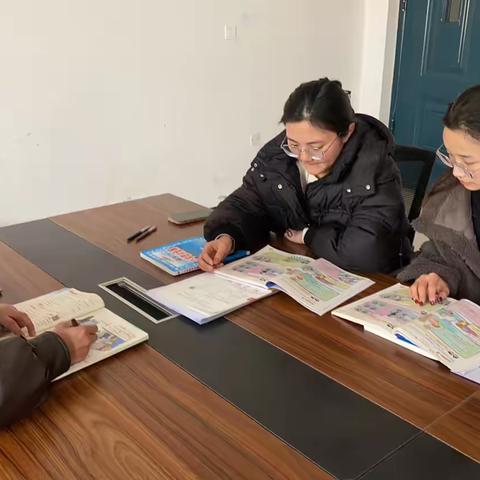 【王洁】宁陵县育华园学校五年级英语集体备课