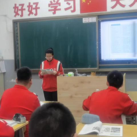 「微光成炬，共筑辉煌」