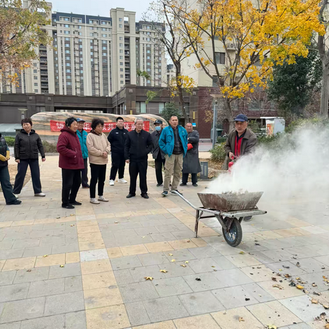 绘好消防线 建好安全墙
