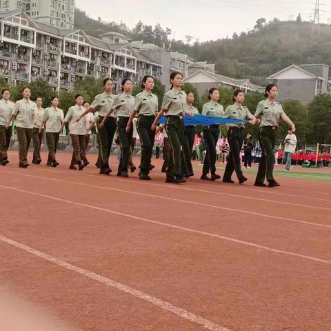 青春激扬，梦想起航