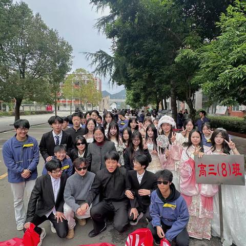 🏃‍♂️ 赛场逐光，青春滚烫！