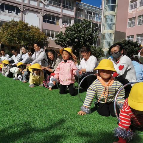 丽江市幼儿园蕊蕊四班 半日亲子活动心得体会