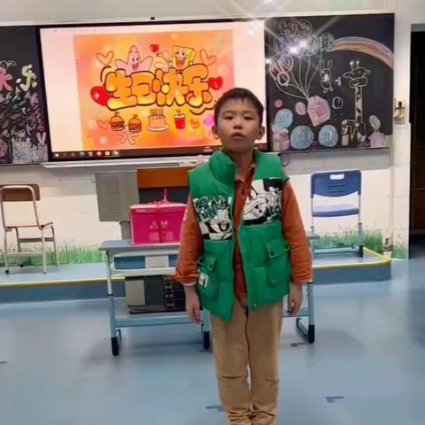 岑外•102班   多才多艺的天使小宝贝