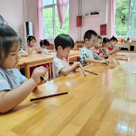 木工筷子：小手握紧的第一把“工具”