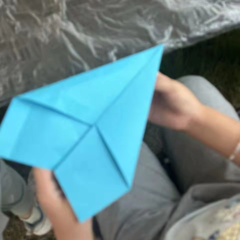 火炬三（3）班50项技能小组活动——折飞机