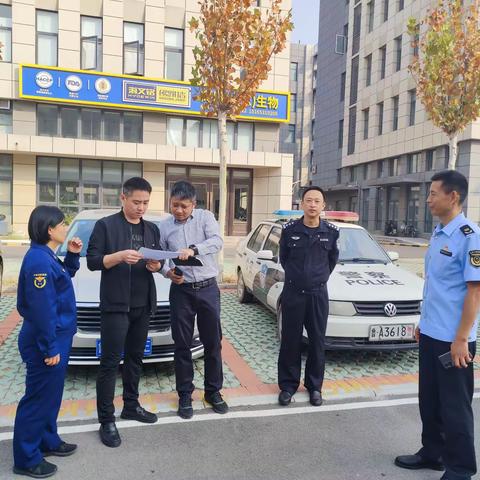 吴家堡街道办事处联合多部门对产业园区内企业进行消防安全检查