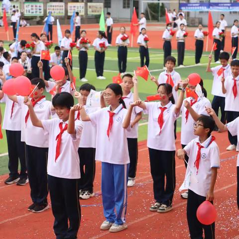 “趣味运动会，欢乐总动员”——海口市第九中学海甸学校初一（5）班2023年秋季趣味运动会