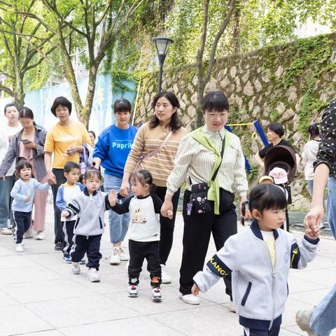 【芝幼雅闻】与风与你，“趣”游玩——油竹幼儿园春游活动 大班段参观小学