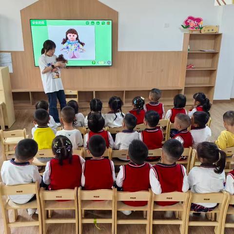 罗平新华书香幼儿园 中二班 第二周活动精彩回顾