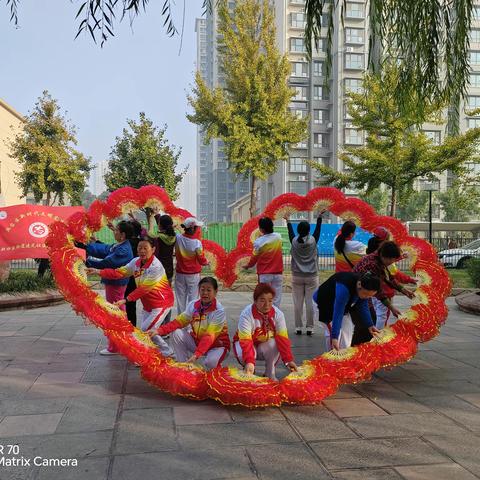 联纺东街道建元社区党委开展学习宣传贯彻党的二十大“欢乐城乡”百千万文化惠民演出活动