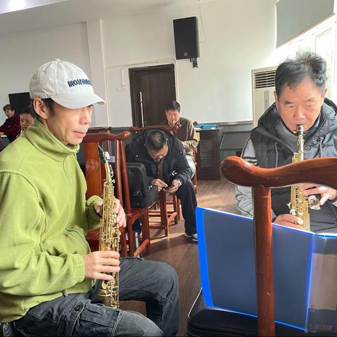 诲人不倦，孜孜以求，认真“教”与“学”