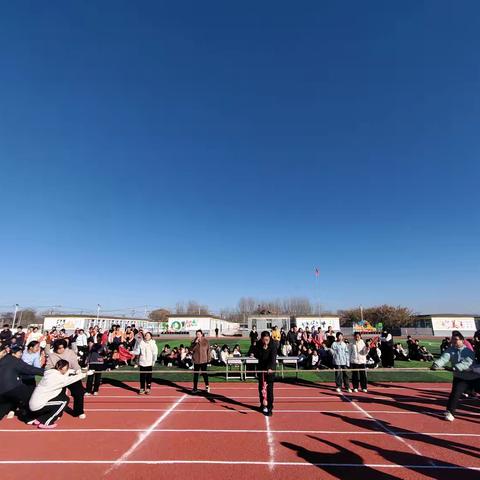 绳系同心 劲展芳华 ﻿——朝阳市第二十四中学师生拔河比赛热血瞬间