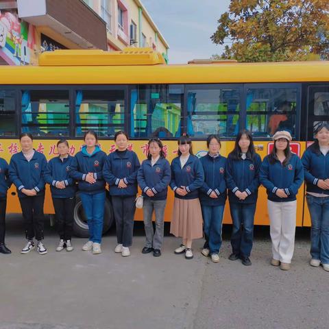 嘟嘟幼儿园“三八”女神节——户外活动野炊