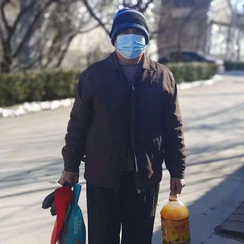 老屯村走访慰问退役军人及其他优抚对象活动